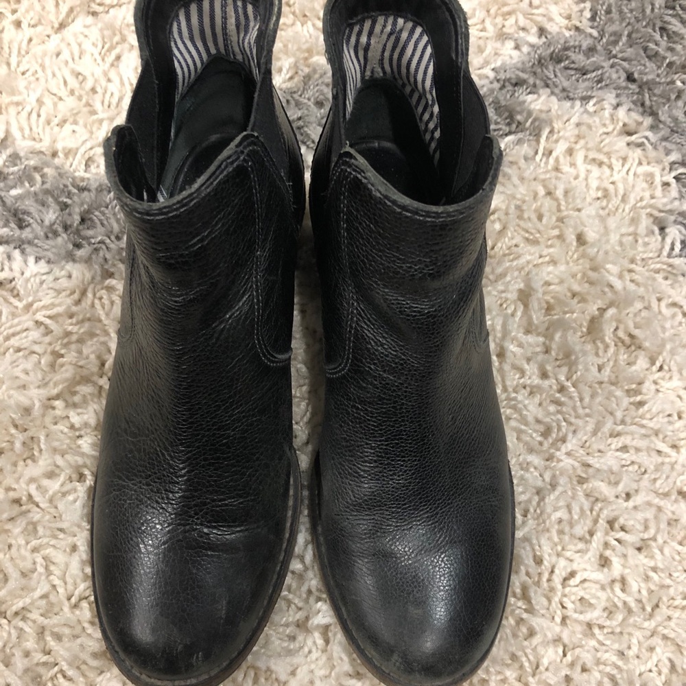 L.L. Bean women’s size 6.5 boots